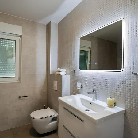 Marko - New Sea View With Free Parking Makarska