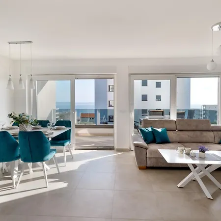 Marko - New Sea View With Free Parking