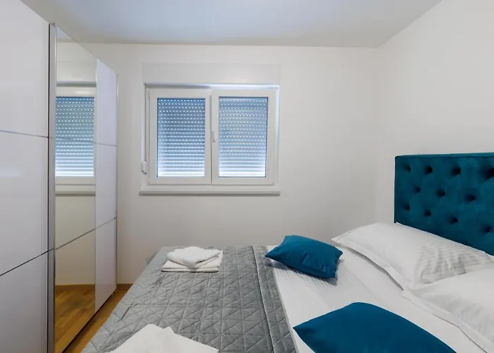 Marko - New Sea View With Free Parking