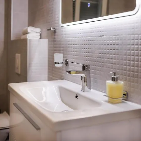 Marko - New Sea View With Free Parking * Makarská